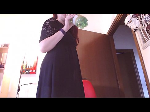 ❤️ Un escravo sumiso que adora as bragas sucias e deliciosas vese obrigado a masturbarse despois de ver este vídeo! ❤ Sexo de calidade en % gl.teatroporno.ru % ☑
