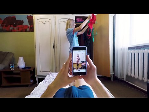 ❤️ A súa irmá fixo correr ao seu irmán xusto antes de que a nai chegase a casa ❤ Sexo de calidade en % gl.teatroporno.ru % ☑